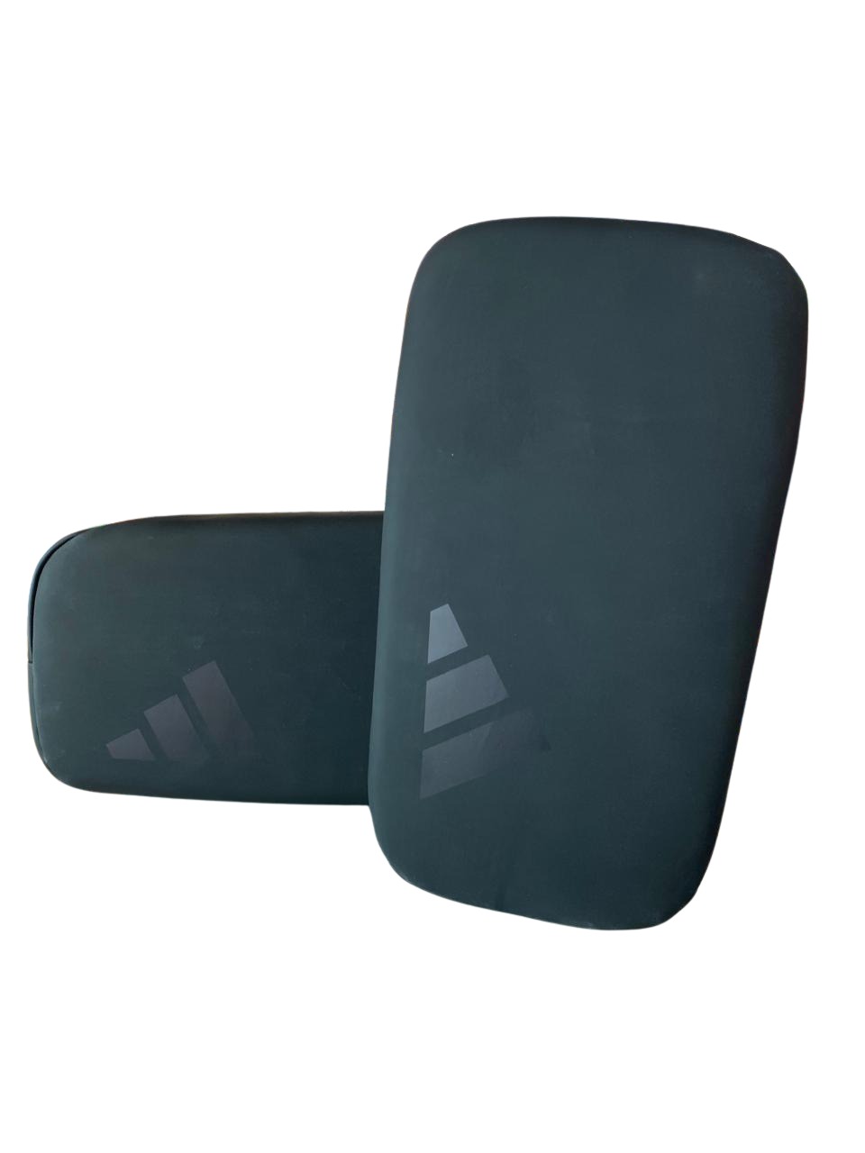Set Escudos Thai Pad Combat 50 Karate adidas